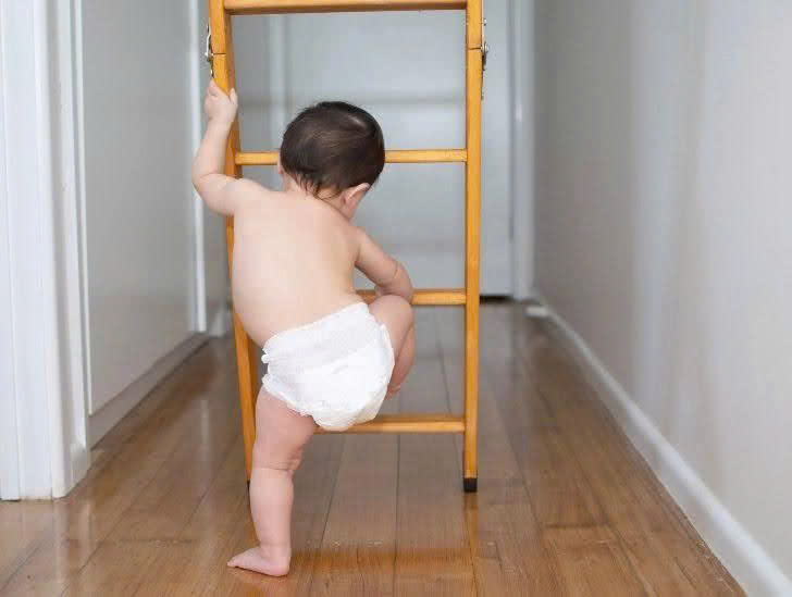 Cách lựa chọn size bỉm cho bé rất quan trọng để mang lại sự thoải mái